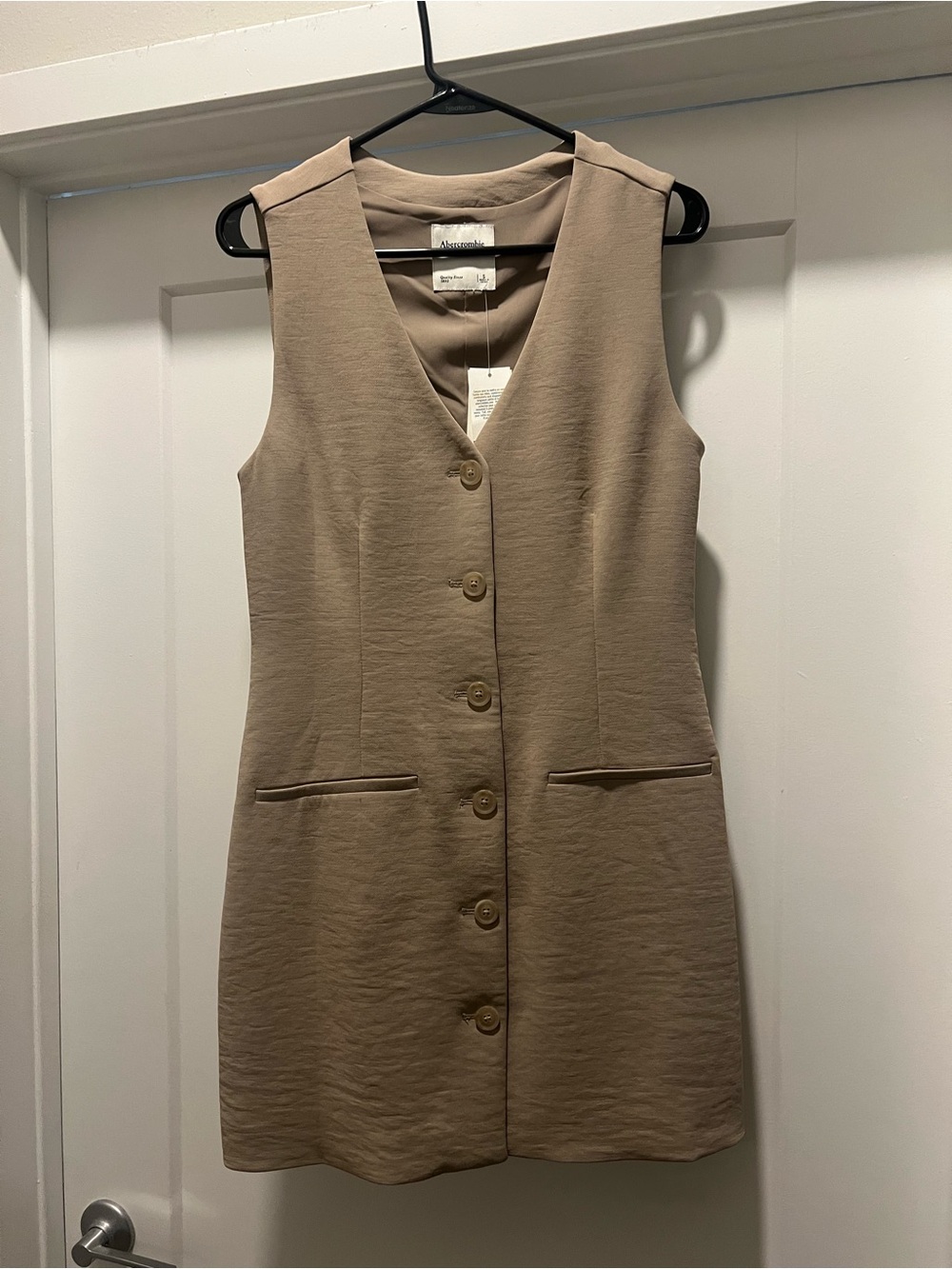 NWT Sleeveless Button-Front Dress Abercrombie & Fitch